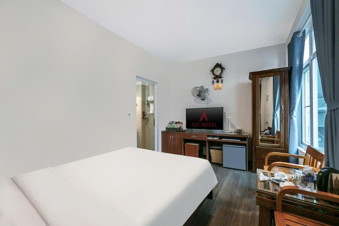 A25 Hotel - Doi Can 2 Hanoi Eksteriør bilde