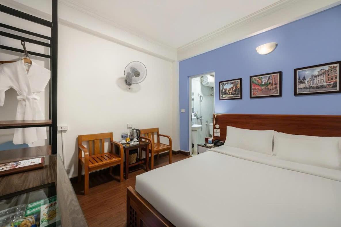 A25 Hotel - Doi Can 2 Hanoi Eksteriør bilde